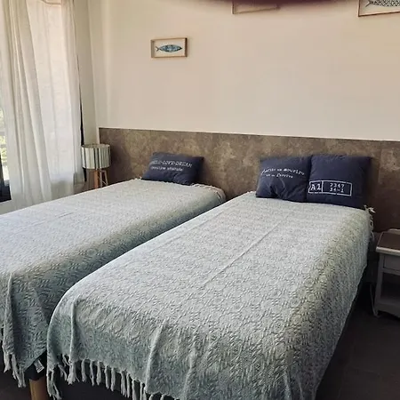 Vue Montagne, 4-6 Personnes, Avec Piscine * Porto Vecchio